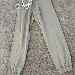 Splits59 Sonja sweatpant in khaki